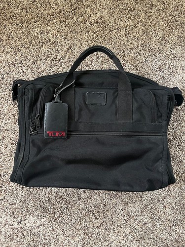 Vtg tumi made - made, brief