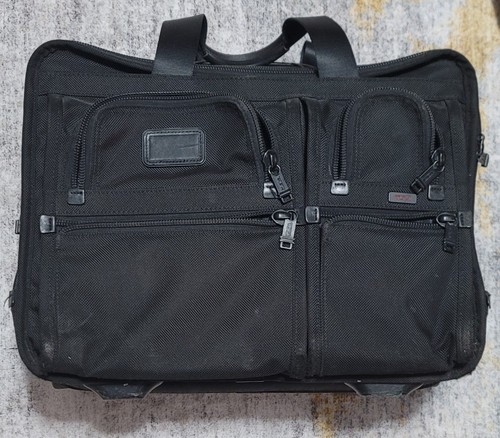 Tumi alpha 26104dh black - tumi,