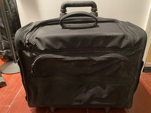 Tumi 2wheeled alpha compact - tumi,