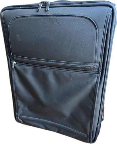 Tumi alpha series black - tumi,
